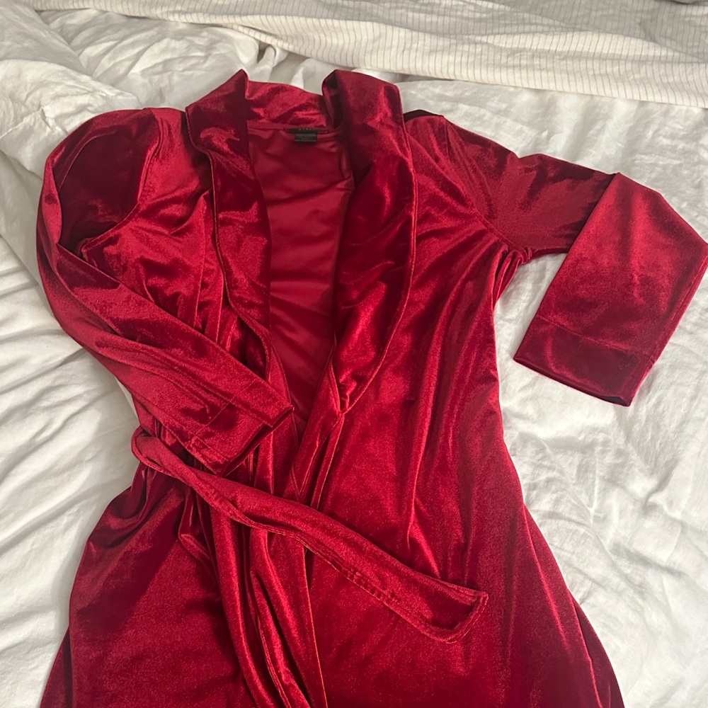 Natori velvet Robe - Picture 4 of 4